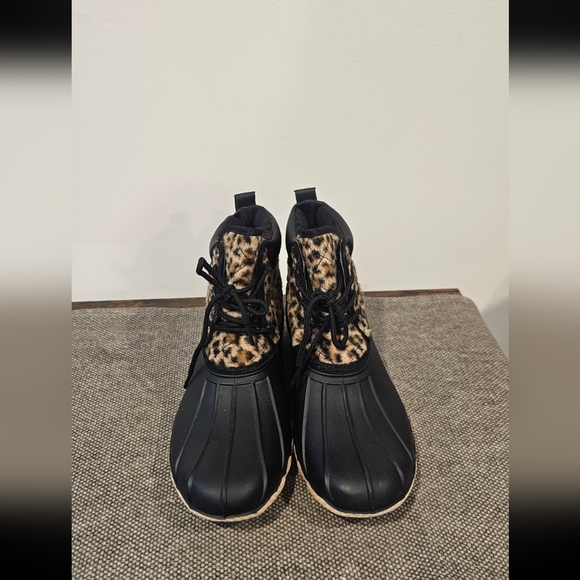 NIB Gypsy Jazz Leopard Print Black Women's Winter Boots Size--8 - Picture 3 of 8